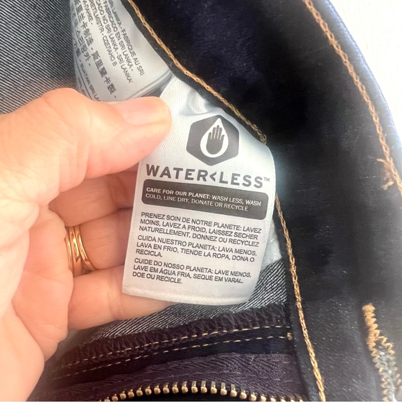 Levi’s women’s 711 Skinny size 31 dark Blue Women's Jeans stretch beauti… - Picture 6 of 8